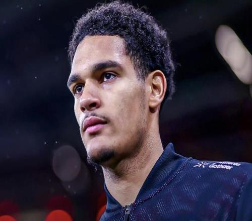 尤文联赛名,单揭晓,帕雷德斯在,竞彩足球比分网,体育官网,平台入口,足球比分,即时比分,比分直播