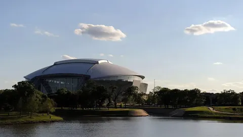 掘金迎战雷霆 3月11日NBA常规赛：约基奇赛场英姿盘点